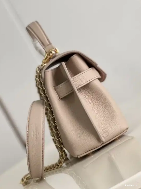 Frstbag ru LOUIS VUITTON LOCKME MINI EVER 0615